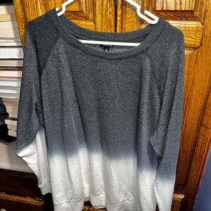 Torrid Oversized Gray and White Sweatshirt